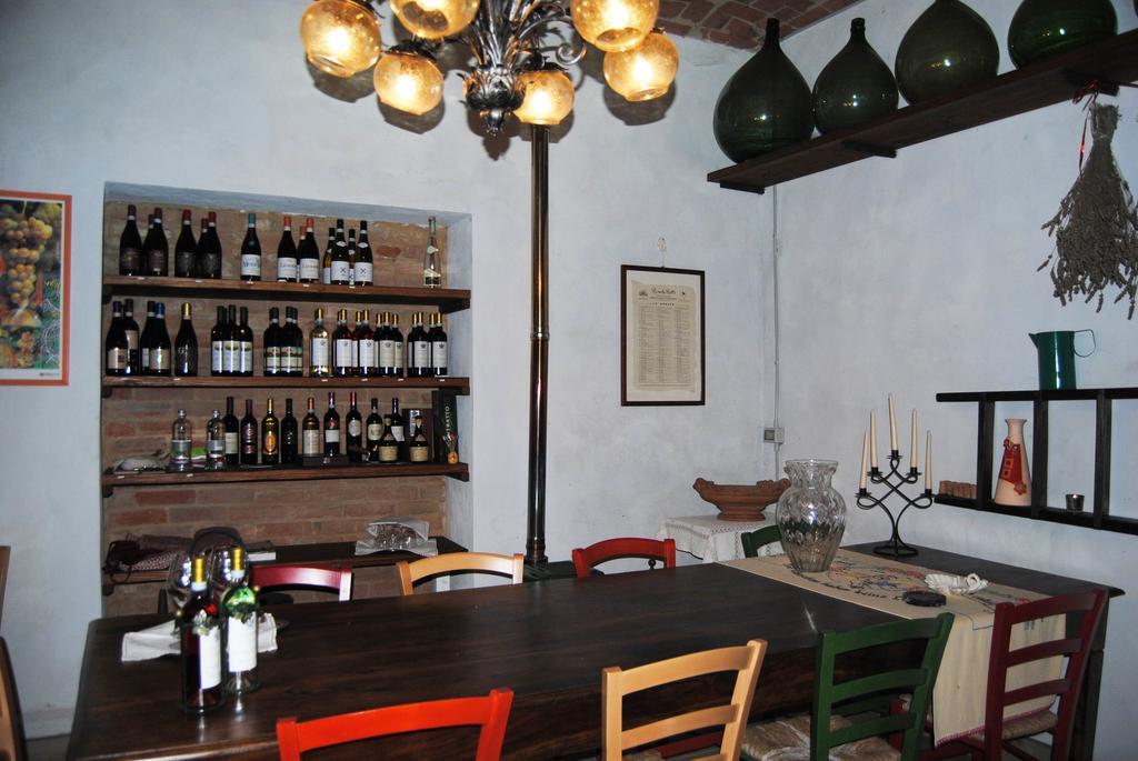 Apartments Casa Nel Verde Rocchetta Tanaro 外观 照片